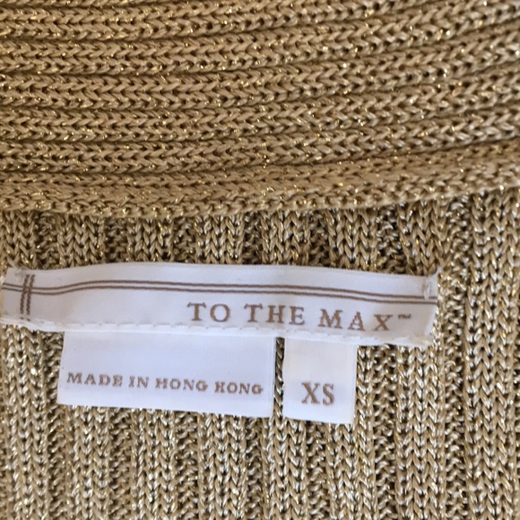 Sweater / bolero like top. - Picture 2 of 2